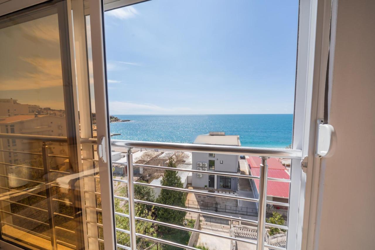 Apartments Dobra Voda Εξωτερικό φωτογραφία