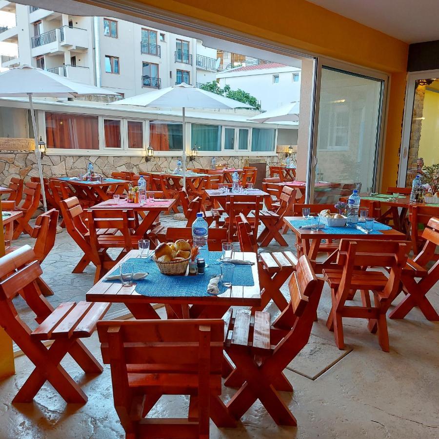 Apartments Dobra Voda Εξωτερικό φωτογραφία