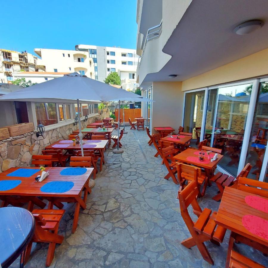 Apartments Dobra Voda Εξωτερικό φωτογραφία
